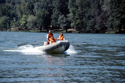 j3-Les_Roches_de_Condrieu_-_Tournon_284329.JPG